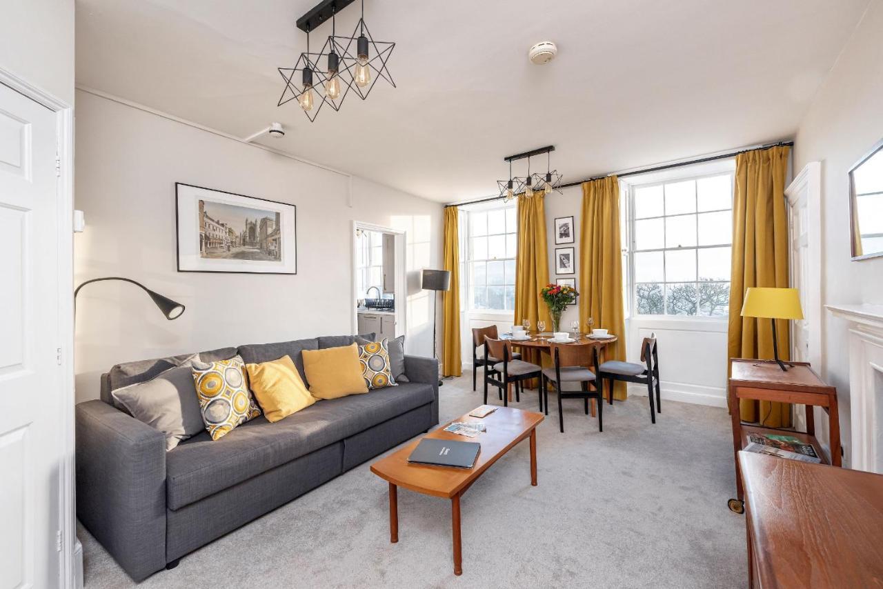 Abbey View Apartment บาธ ภายนอก รูปภาพ