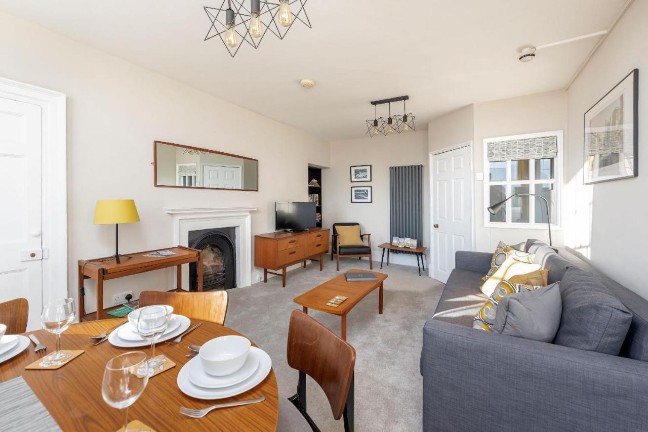 Abbey View Apartment บาธ ภายนอก รูปภาพ